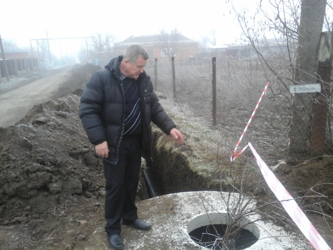 п.Вольный строительство водопровода